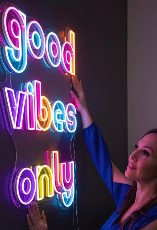 Neon Signs Melbourne: Why Locals Choose Neon Lanes - Neon Lanes